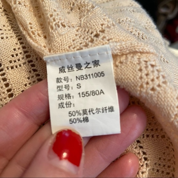 Beaded short-sleeved cardigan sweater size small - Picture 11 of 12